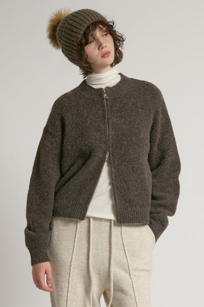 Back Ponytail Pompom Hat