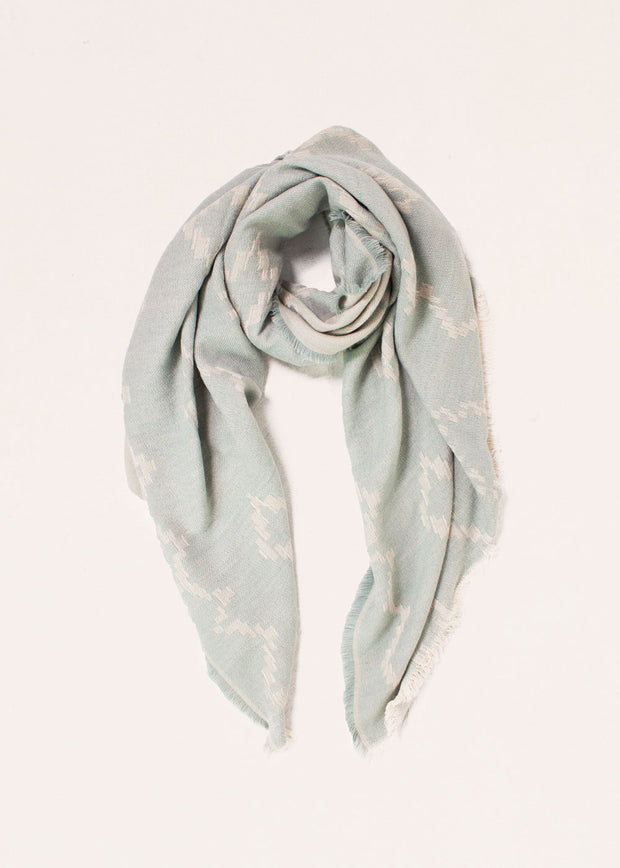 Zigzag Jacquard Fringe Scarf