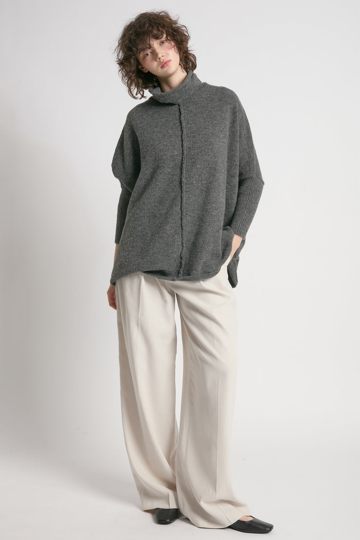 Seam Turtleneck Soft Sweater