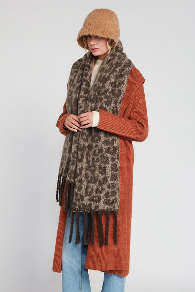 Knitted Animal Print Tassel Scarf