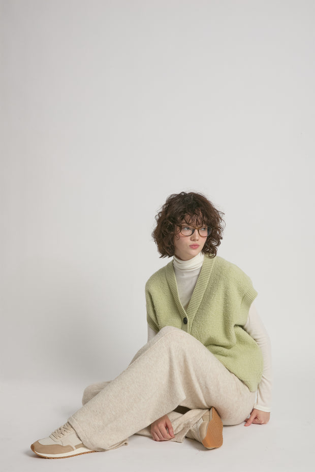 Boucle Knit Vest