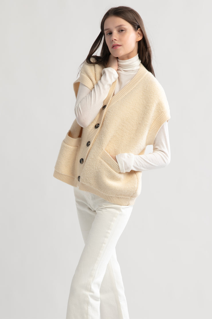 Boucle Knit Vest