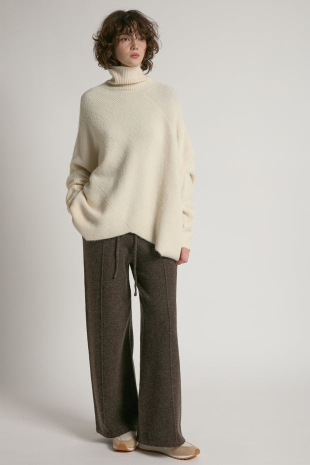 Notch Knit Pullover