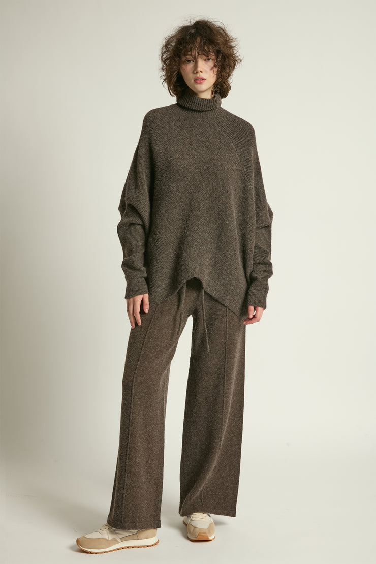 Notch Knit Pullover
