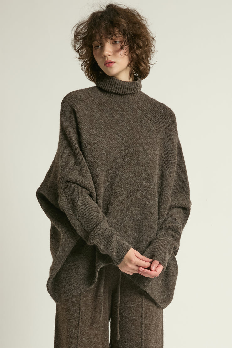 Notch Knit Pullover
