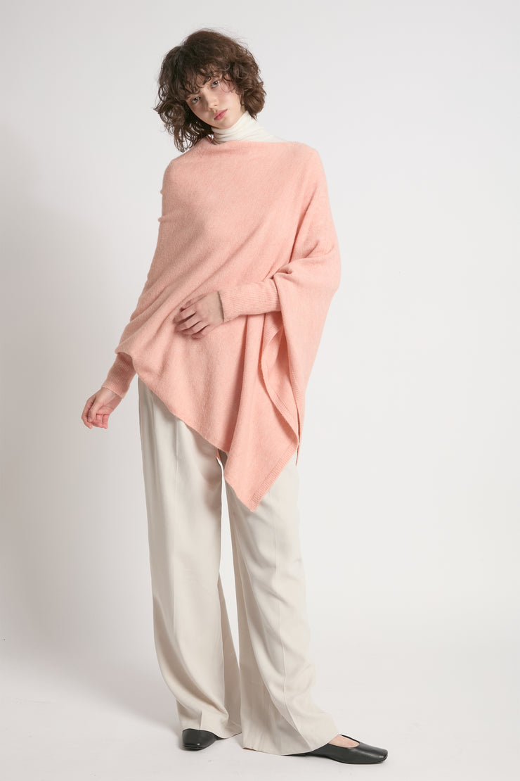 Basic Triangle Poncho with Sleeves