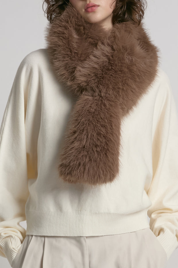 Sacha Keyhole Scarf
