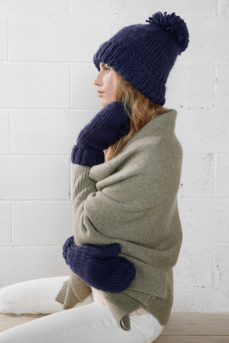 Hand-Knitted Basic Pompom Hat