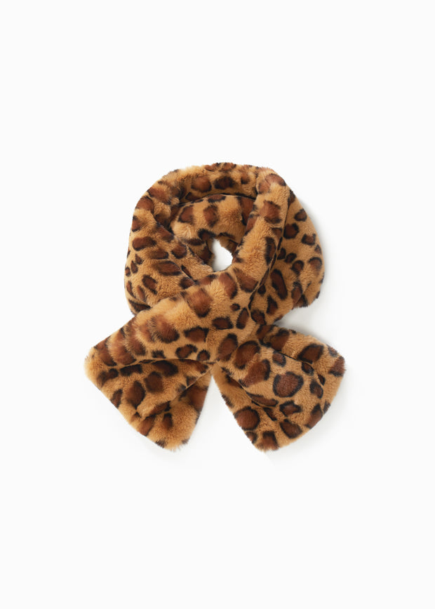 Leopard Furry Keyhole Scarf